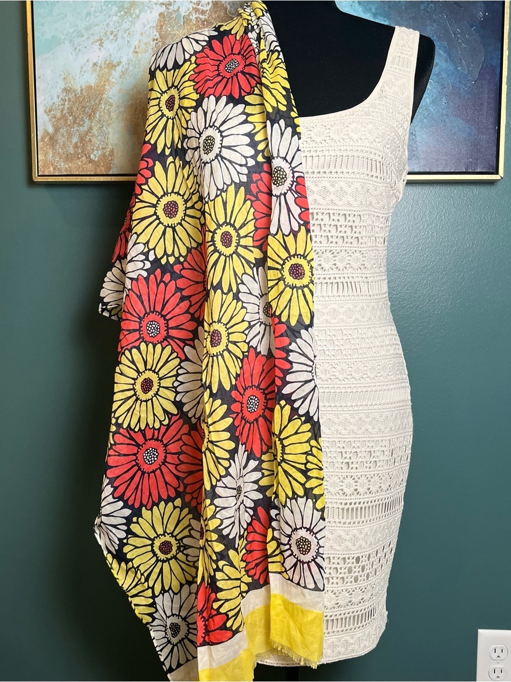 Lightweight Cottom Floral Print Scarf - Picture 3 of 4